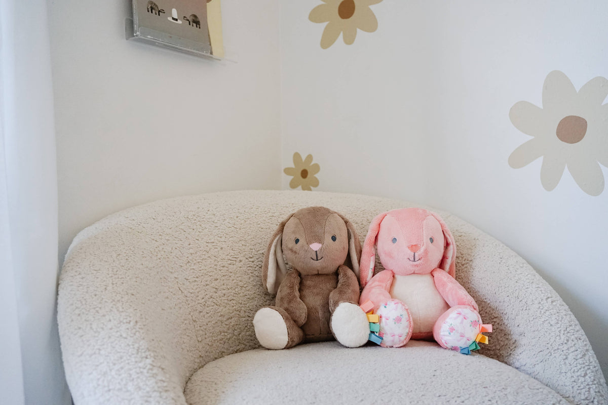 *NEW* Sweetie Snuggles™ Plush: Strawberry